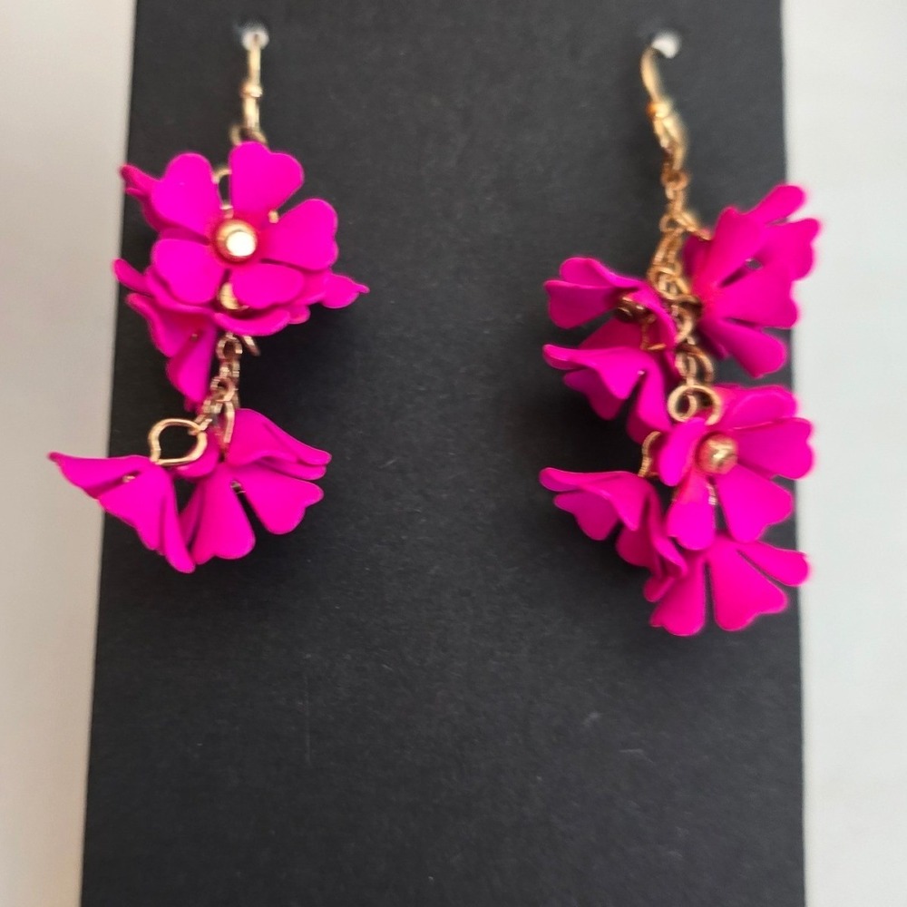 Medicine Hot Pink Floral Tiered Drop Earrings Gold Tone Matte Flower Dangle NWT